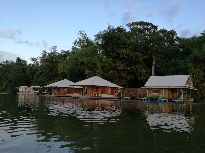 River Marina Resort in Uthai Thani, Thailand