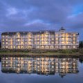 Rivertide Suites Hotel