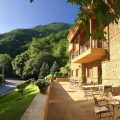 Roes Suites