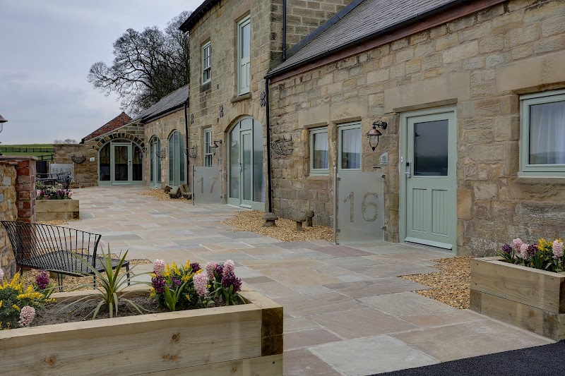 Rogerthorpe Manor Hotel in Pontefract, United Kingdom