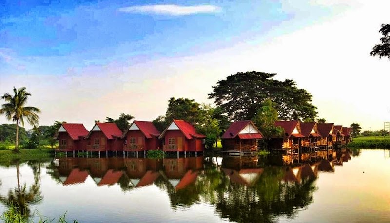 Rungaroon Resort in Sing Buri, Thailand