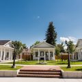 Sacajawea Inn