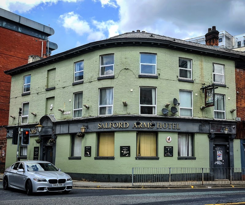 Salford Arms Hotel in Salford, United Kingdom