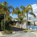 Sandors Motor Inn