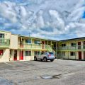 Sandy Cove Inn