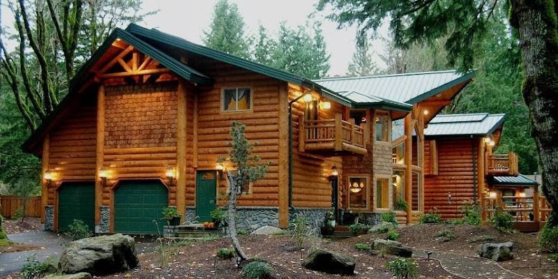 Sandy Salmon Bed & Breakfast Lodge in Sandy, Oregon, United States