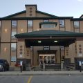 Service Plus Inns & Suites