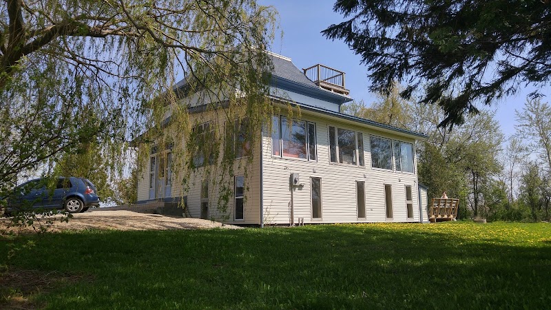 Shamrock Hill Cottages in Kawartha Lakes, Canada