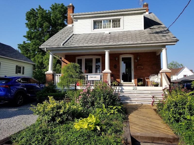 Simcoe Suites in St. Catharines, Canada