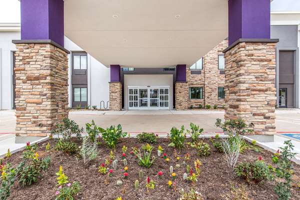 Sleep Inn Dallas Love Field-Medical District in Irving, Texas, United States