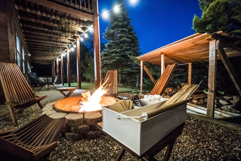 Smoky Mountain Lodge in Sevierville, Tennessee, United States