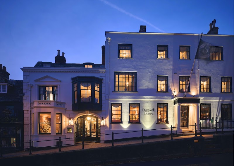 Stanwell House Hotel in Lymington, United Kingdom