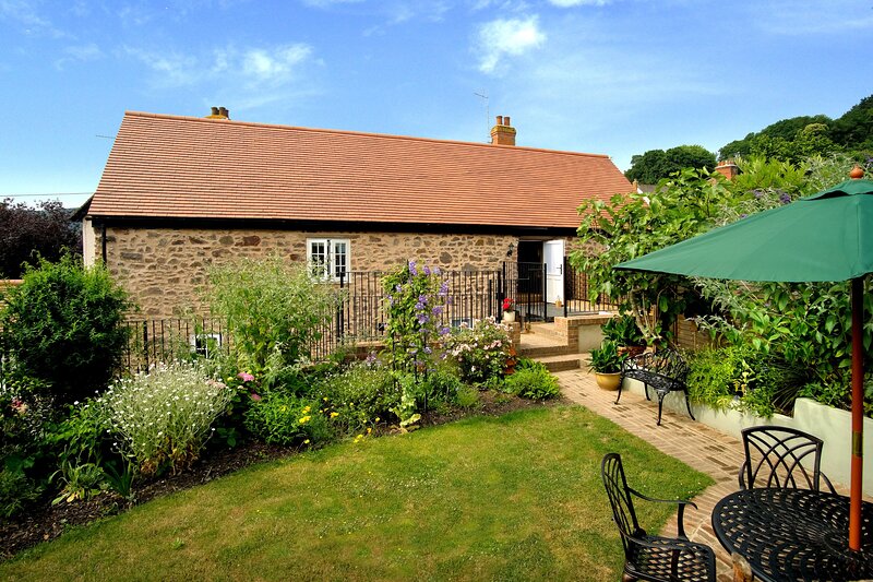 Stone Cottage Hotel in Minehead, United Kingdom