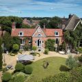 Strattons Hotel