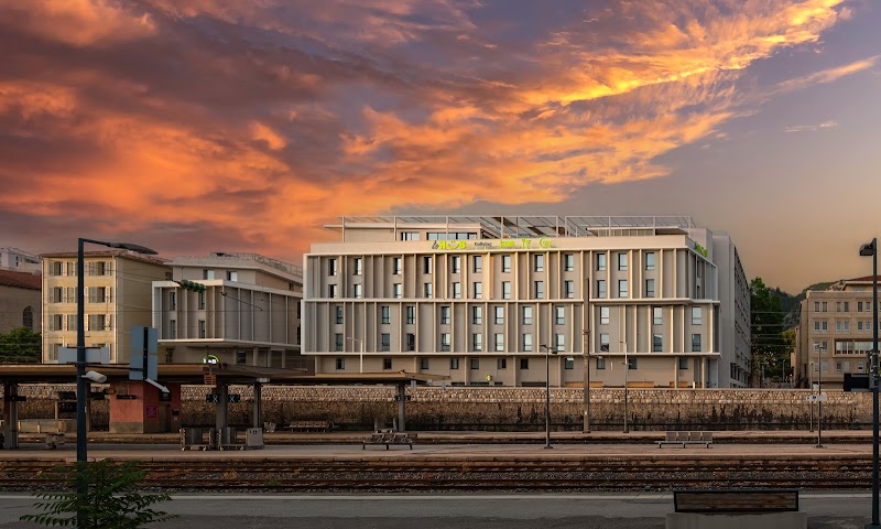 Studio Hôtel in Toulon, France