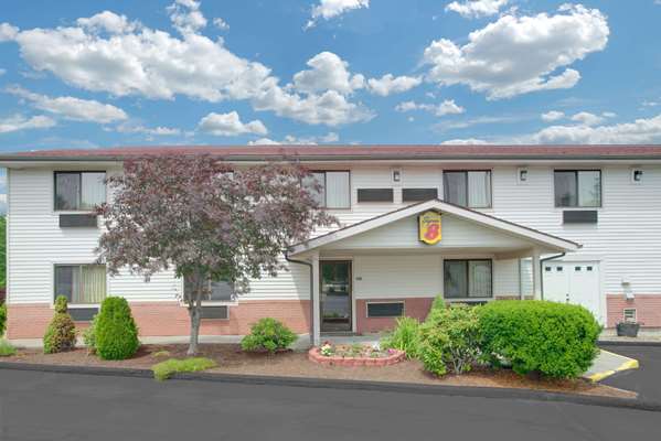 Super 8 by Wyndham Augusta in Augusta, Maine, United States