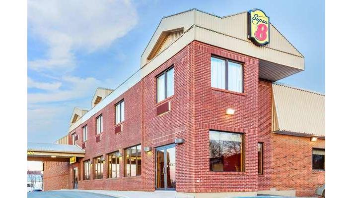 Super 8 by Wyndham Campbellton NB in Campbellton, Canada