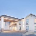 Super 8 by Wyndham Cranbrook