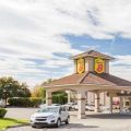 Super 8 by Wyndham Kelowna BC