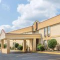 Super 8 by Wyndham Knoxville Downtown Area