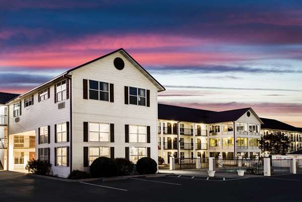 Super 8 by Wyndham Sevierville Riverside in Sevierville, Tennessee, United States