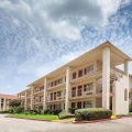 Super 8 by Wyndham Spring/North Houston