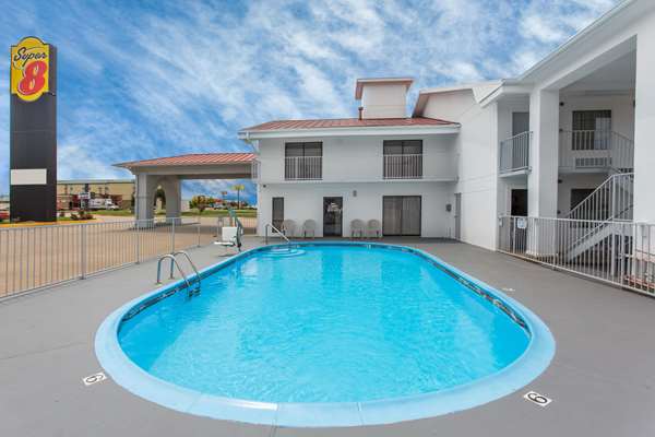 Super 8 by Wyndham Springdale AR in Springdale, Arkansas, United States