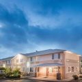 Super 8 by Wyndham Trinidad