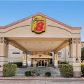 Super 8 by Wyndham Weatherford