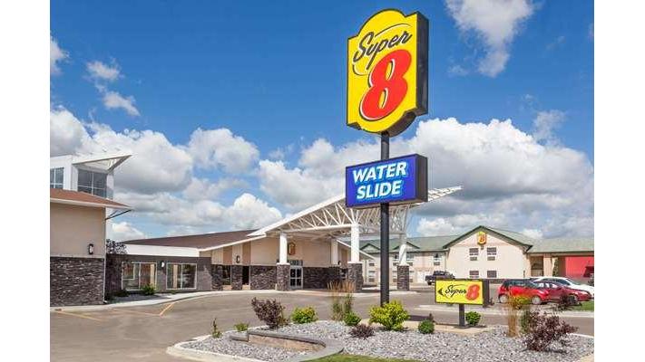 Super 8 by Wyndham Wetaskiwin in Wetaskiwin, Canada