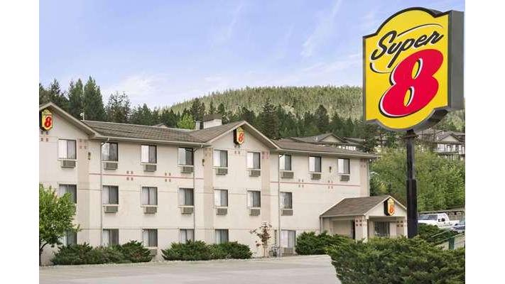 Super 8 by Wyndham Williams Lake BC in Williams Lake, Canada