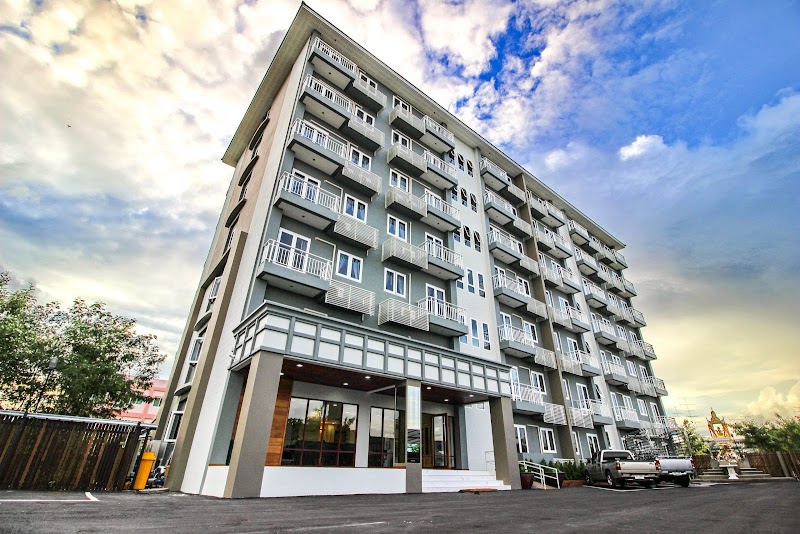 Tai-Shan Suites in Ratchaburi, Thailand