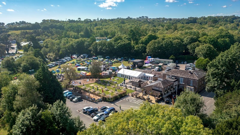 The Britannia Inn & Waves Restaurant in Saint Austell, United Kingdom