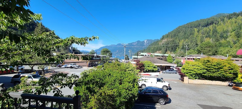 The Classic Horseshoe Bay Motel in West Vancouver, Canada
