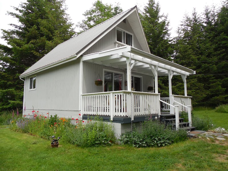 The Cottage Bed and Breakfast in Qualicum Beach, Canada