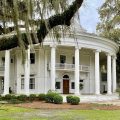 The Crescent Inn