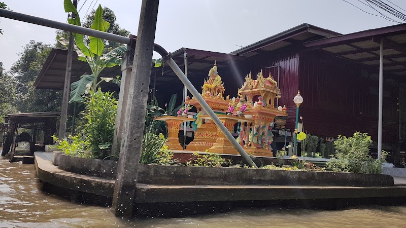 The Green Mansion in Khlong Luang, Thailand