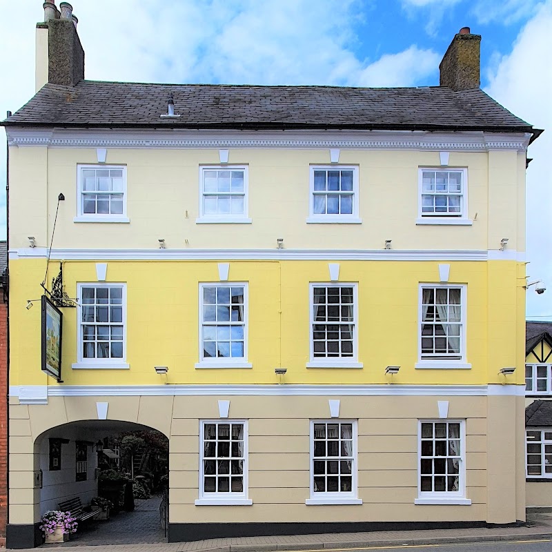 The Greyhound Coaching Inn in Lutterworth, United Kingdom