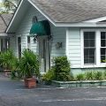 The Inn at River Oaks