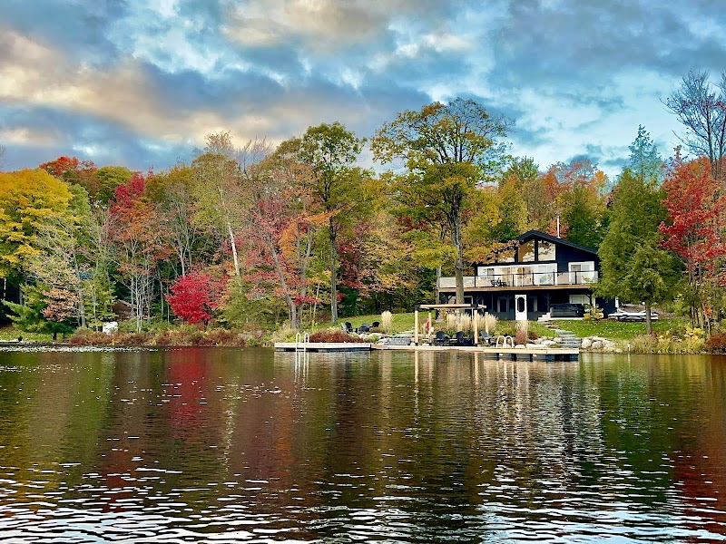 The Lake House at 3 Seasons in Gravenhurst, Canada