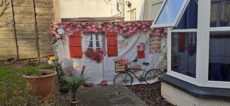 The Lychgate Guest House in Caldicot, United Kingdom