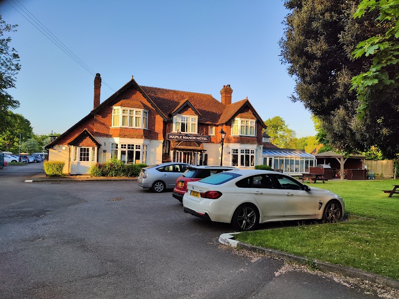 The Maple Manor Hotel in Crawley, United Kingdom