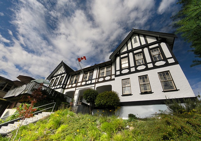 The Old Courthouse Inn in Kamloops, Canada