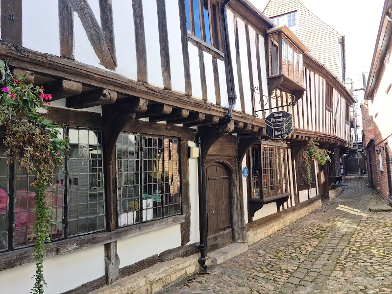 The Peppermill Townhouse Hotel & Restaurant in Devizes, United Kingdom