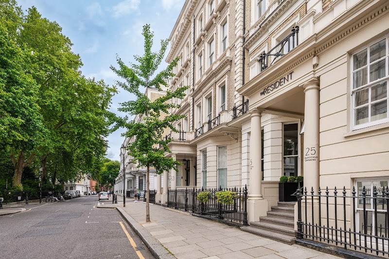 The Resident Kensington in Kensington, United Kingdom