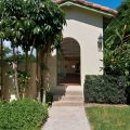 The Royal Poinciana Plaza