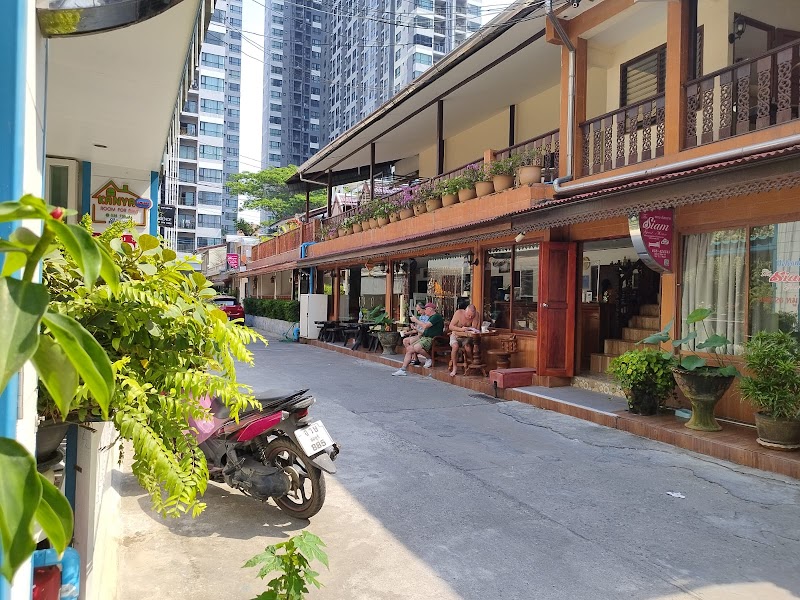 The Siam Guest House in Ban Nong Prue, Thailand
