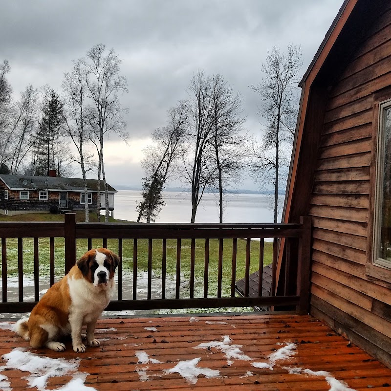 The Water's Edge Bed & Breakfast in Newport, Vermont, United States