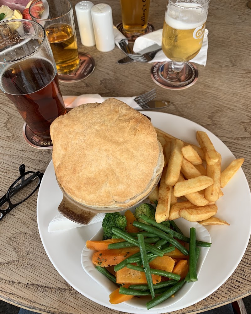 The White Hart Inn in Tadley, United Kingdom