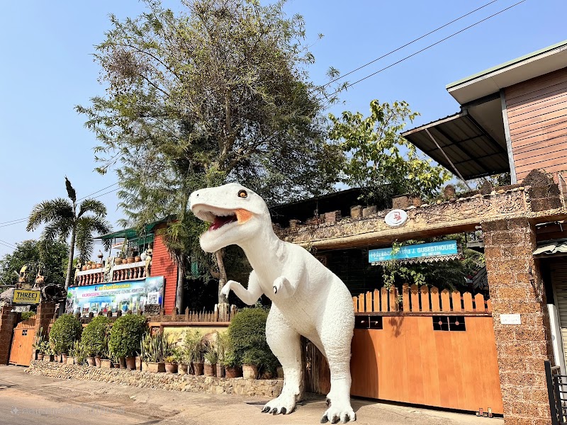 Three J Guesthouse in Kamphaeng Phet, Thailand